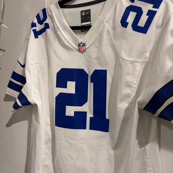 NFL Dallas Cowboys Ezekiel Elliot #21 White On-Field Jersey with Logo Kid’s XL - Picture 7 of 7
